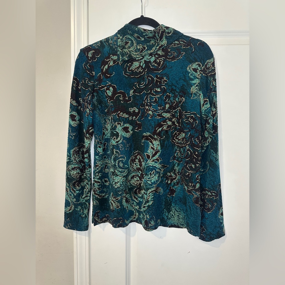 Mirasol Vintage Teal and Black Floral Blouse